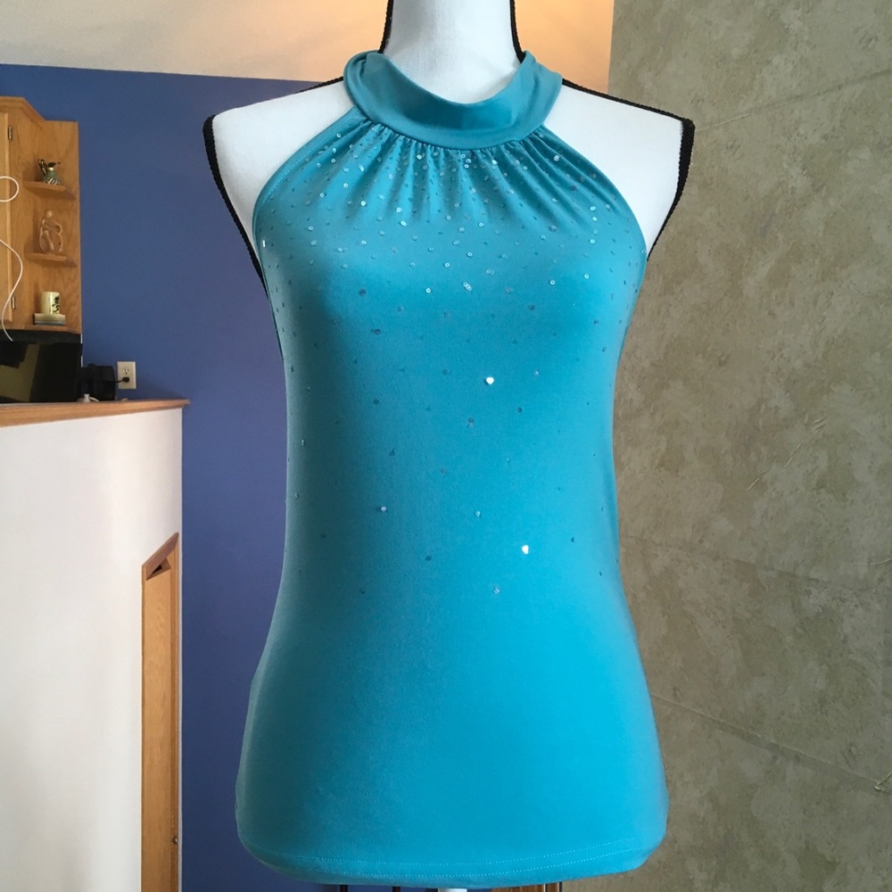 Iz Byer Halter Top size M